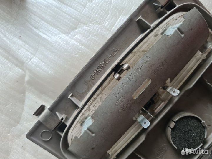 Фонарь салона Ford Mondeo 3 2007