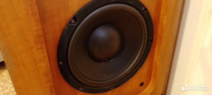 Акустика Jamo s606