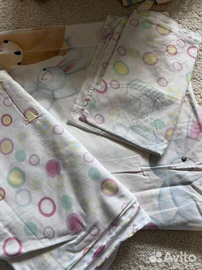 Бортики в кроватку