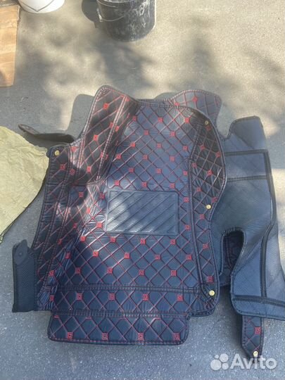 Автомобильные 3d коврики из экокожи