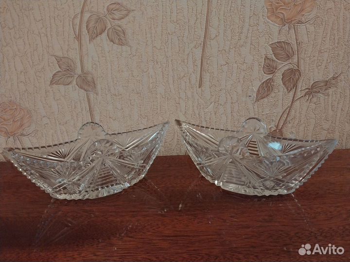Хрустальные вазы,соусницы и рюмки СССР