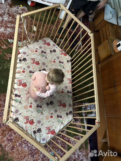 Манеж деревянный большой