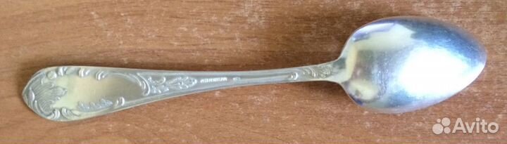 Серебряная столовая ложка. 