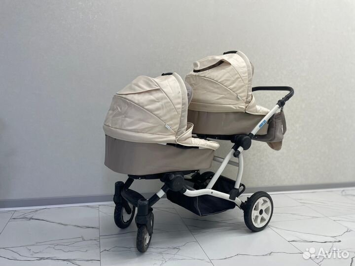 Коляска для двойни