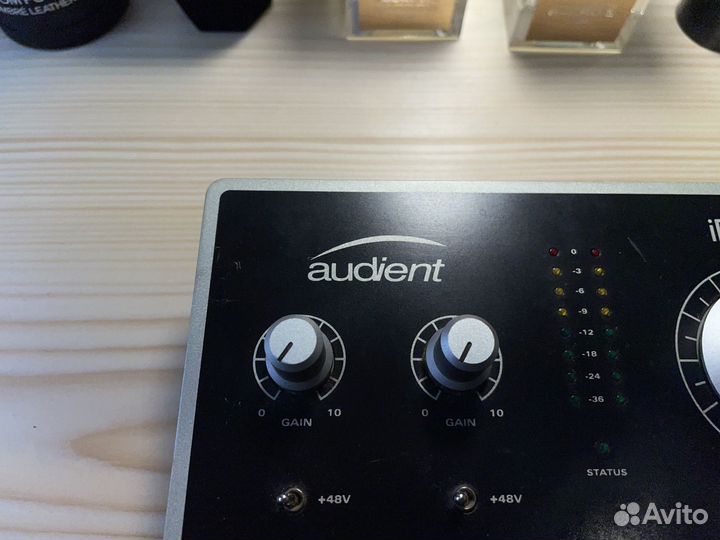 Audient ID14 Звуковая Карта