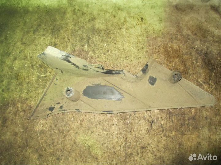 Пыльник (кузов наружные) BMW 5-серия E60/E61 2003