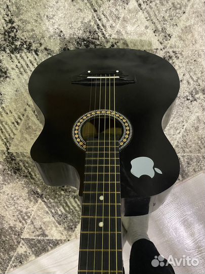 Гитара акустика