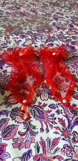 Кружевные перчатки