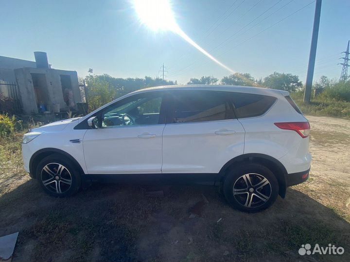 Ford Kuga 2.5 AT, 2014, 291 733 км