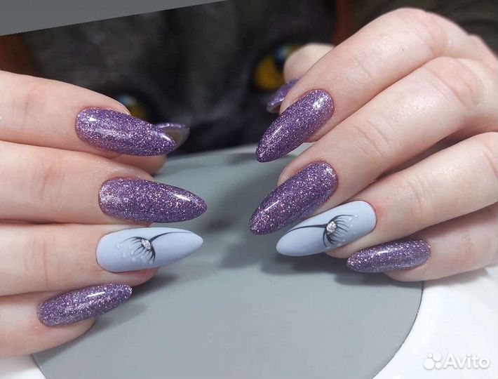 Маникюр с покрытием лаком