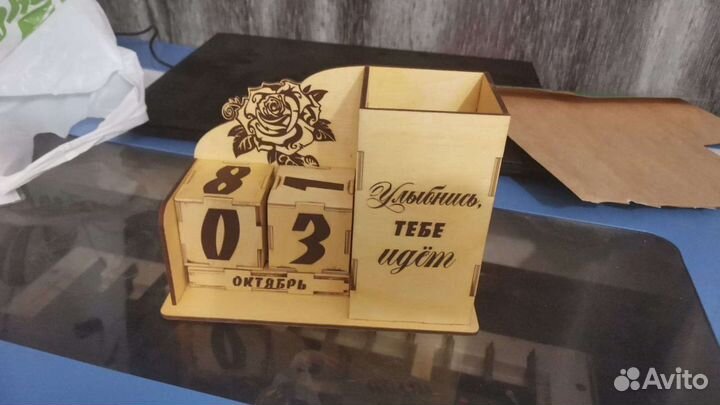 Вечный календарь из фанеры