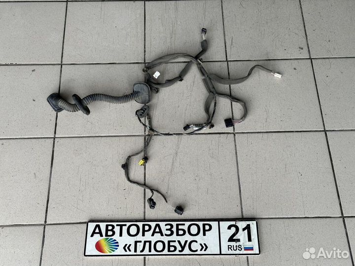 Проводка двери передней правой Renault Fluence