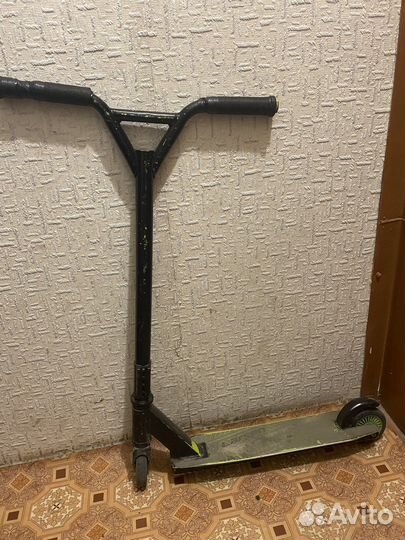 Самокат трюковой