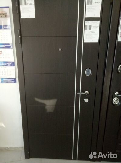 Входная дверь