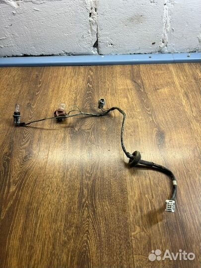 Проводка стоп-сигнала задняя левая Nissan Note