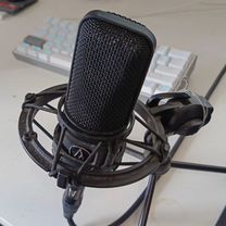 Студийный микрофон audio Technica AT4040