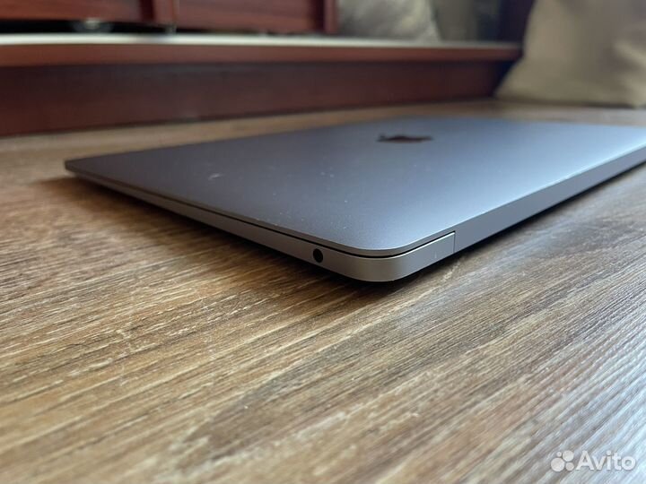 Macbook air 13 2018 retina