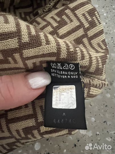 Шапка женская Fendi