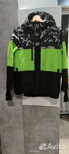 Горнолыжная куртка на мальчика рост 152