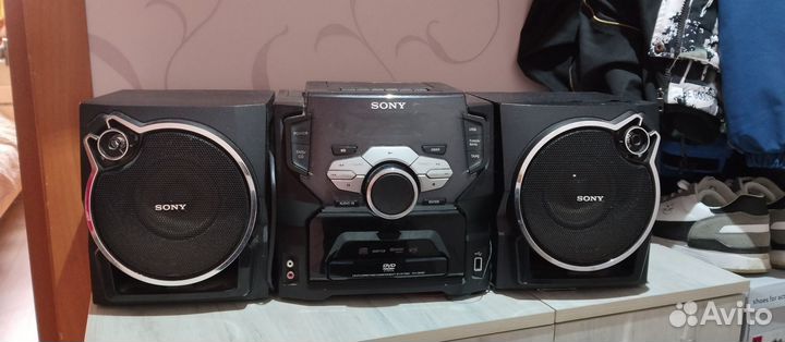 Музыкальный центр sony
