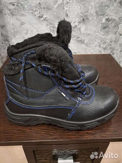 Ботинки рабочие 39