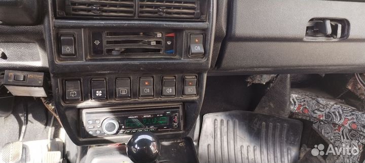 LADA 4x4 (Нива) 1.7 МТ, 2005, 192 000 км