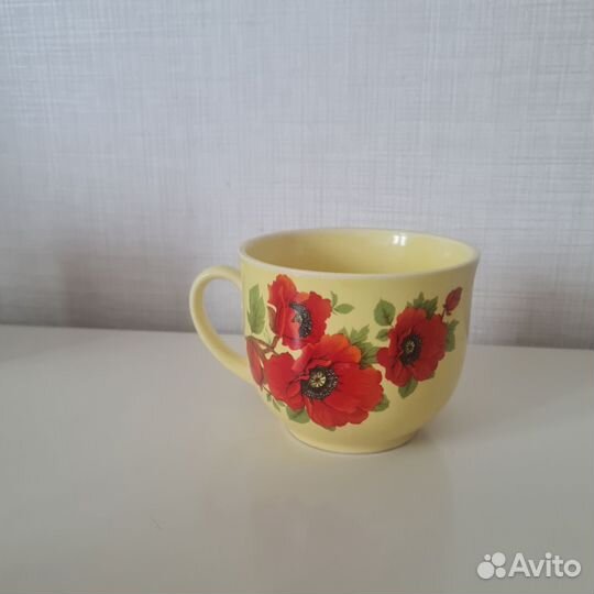 Кружка чайная с военной темой и бульонница