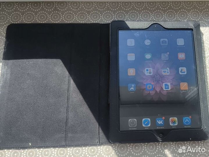 Планшет apple iPad 2 16GB