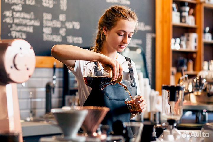 Бариста в кафе (Сипайлово)