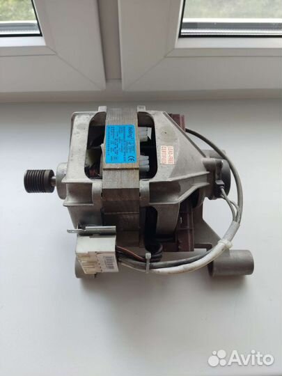 Электродвигатель от стиральной машины