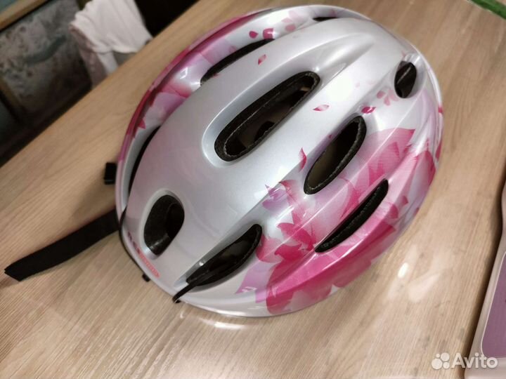 Защитный шлем для катания на велосипеде и роликах