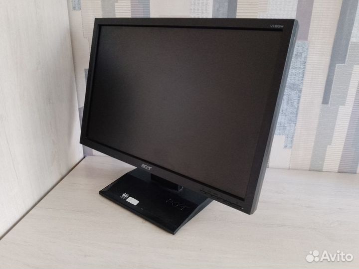 Монитор для компьютера Acer V193W 19 дюймов