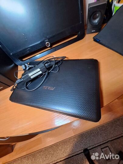 Ноутбук asus