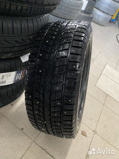Dunlop SP Winter Ice 01 205/55 R16