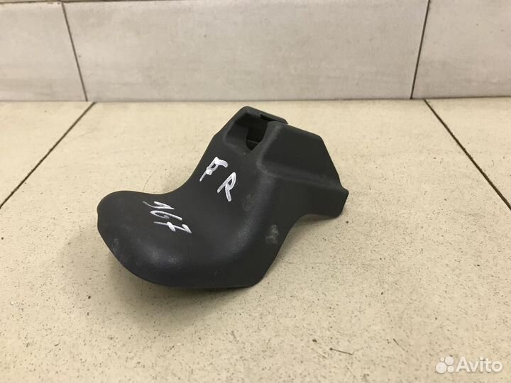 Накладка (кузов внутри) RAV 4 2006-2013