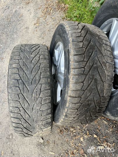 Nokian Tyres Hakkapeliitta R2 SUV 285/60 R18