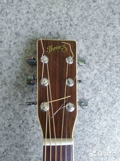 Гитара Three S W-200, Япония