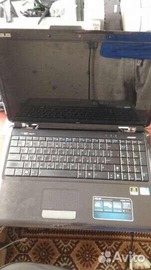 Ноутбук asus на запчасти или под восстановление