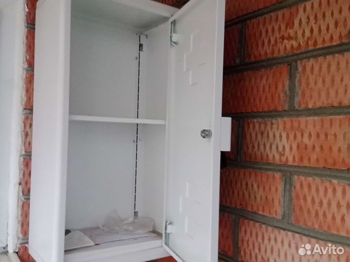 Медицинский Металлический Бокс