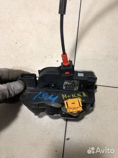 Замок двери задней правой Опель Мокка