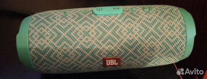 Акустические колонки jbl напольные