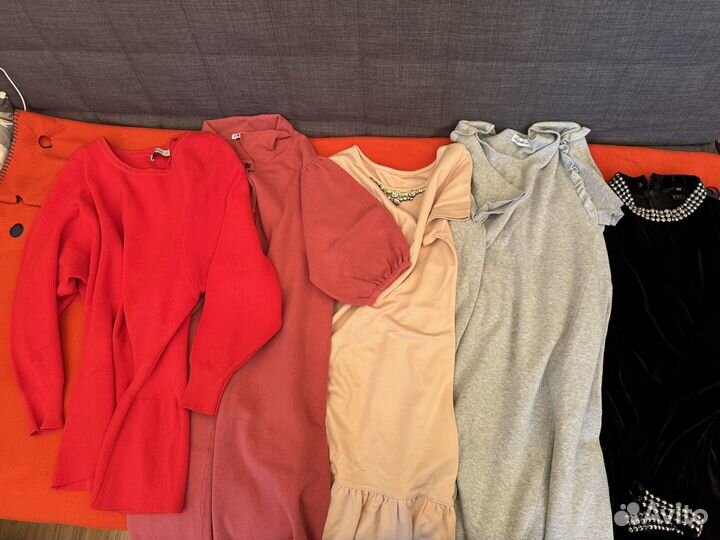 Платья женские М