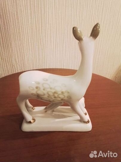 Статуэтка, Олениха с олененком