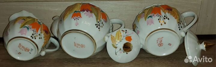 Сахарница, чайник, молочник вербилки