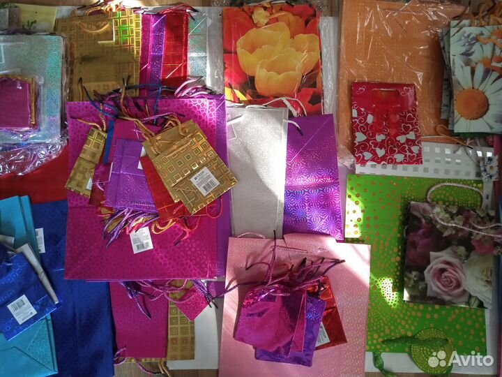 Подарочные пакеты бумажные