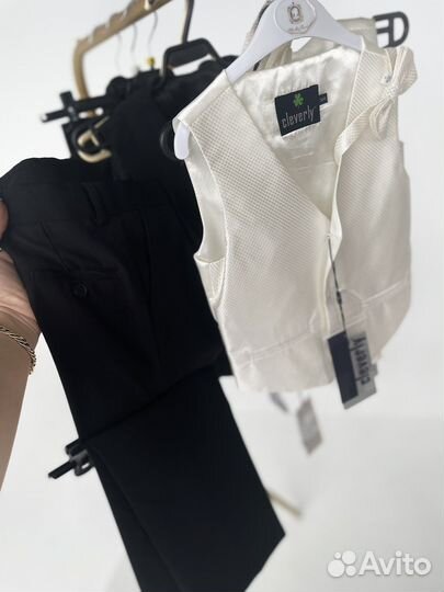 Костюм двойка брюки жилет для мальчика 110