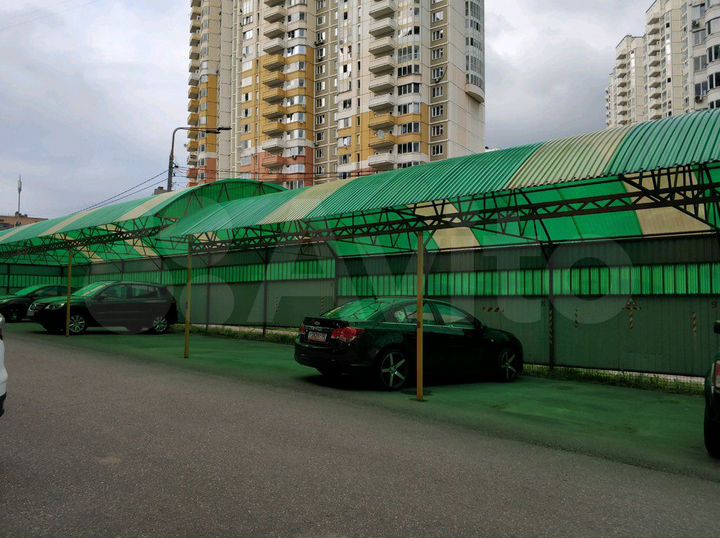 Машиноместо