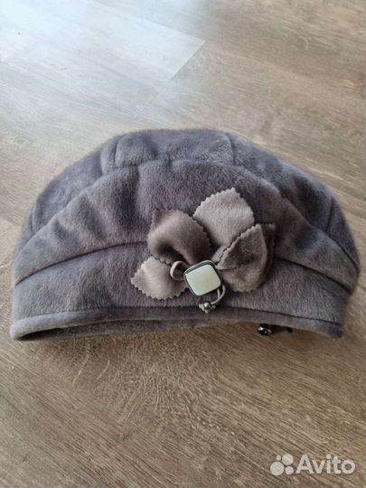 Шапка женская вязаная