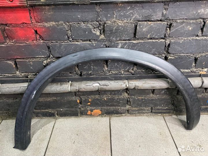 Дефендер передний правый Nissan Juke YF15-305040