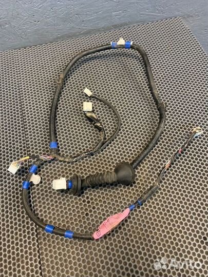 Проводка двери задняя правая Lexus Rx 350